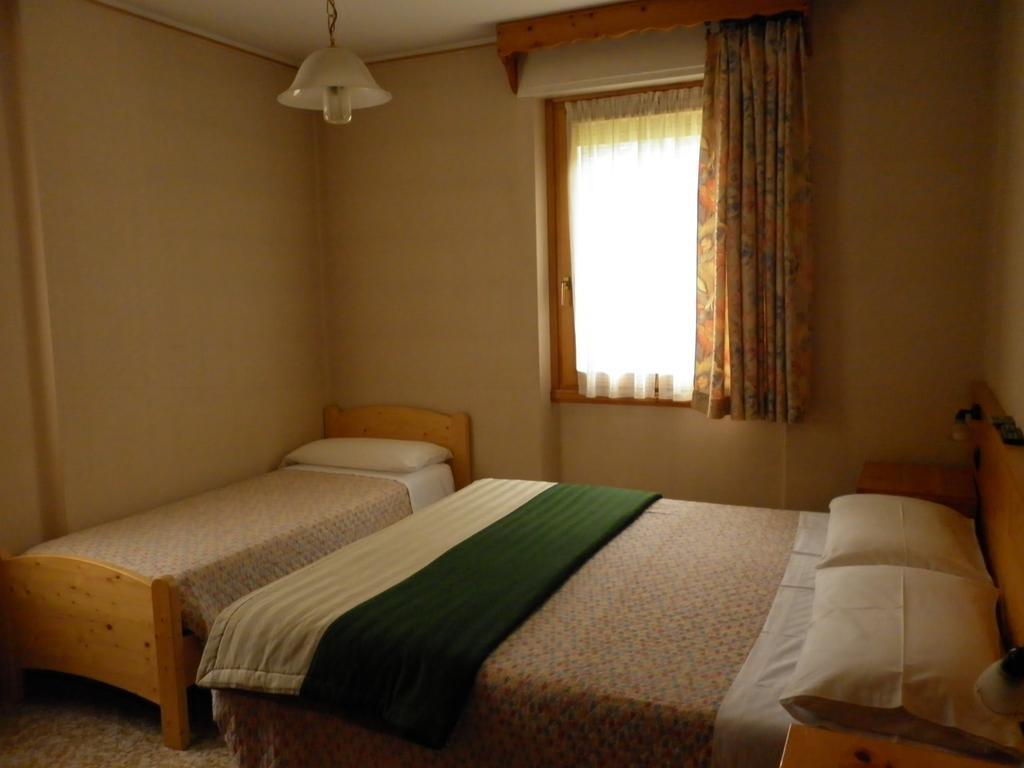 Hotel Zebru Valfurva Bilik gambar